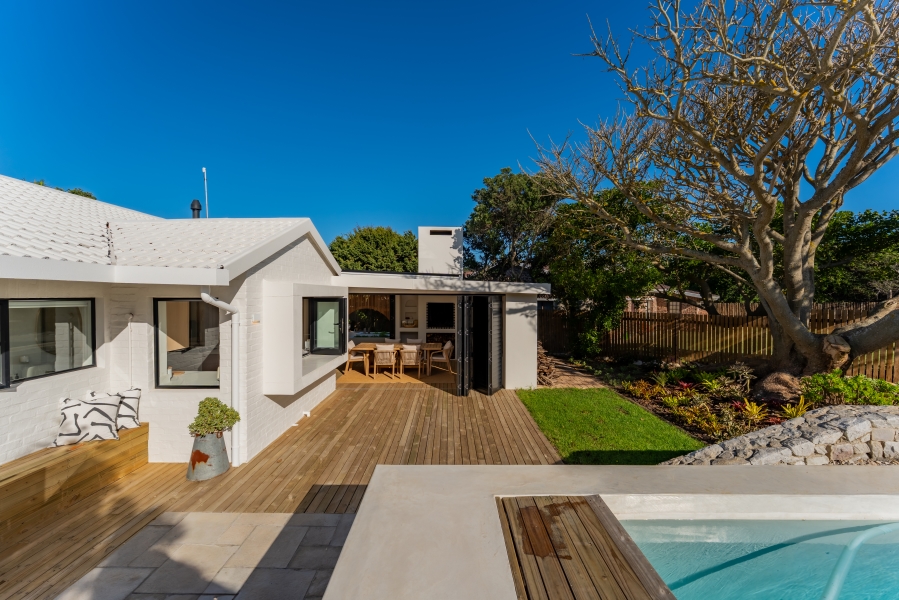 3 Bedroom Property for Sale in Cape St Francis Eastern Cape